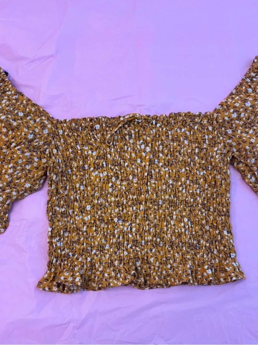 Forever 21 Smocked Off-Shoulder Floral Top Blouse Gold White Floral NWOT Sz L